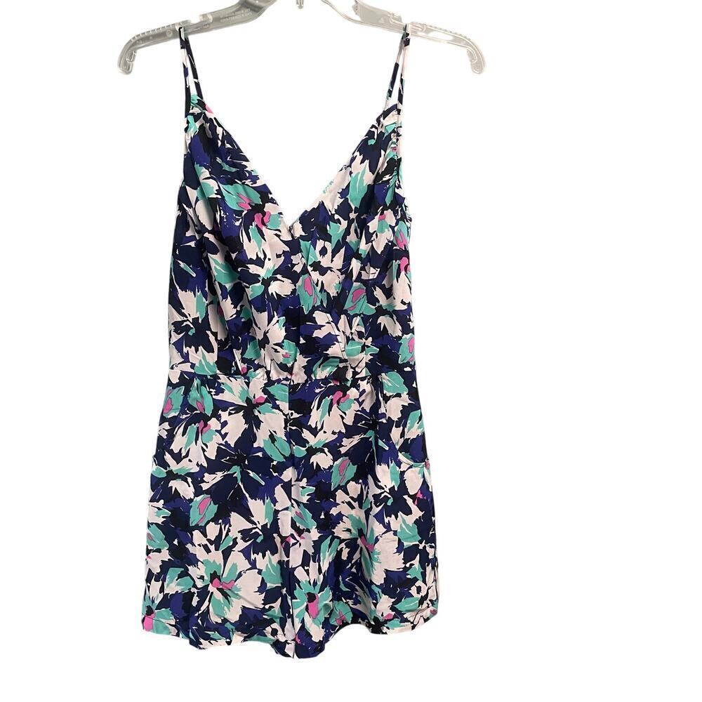 New Yumi Kim Lea Floral Romper Size Small Pockets Floral Spring Summer